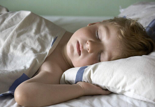 卧式秤能够检测儿童身高，好的睡眠性能够促进宝宝健康成长