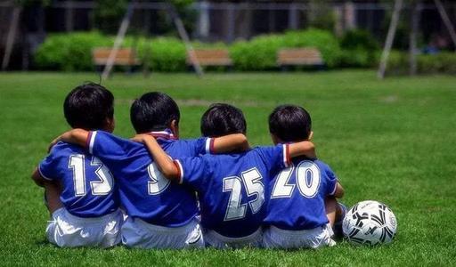快活视频IOS污版APP下载厂家想让孩子长高高吗？快来加入运动行列